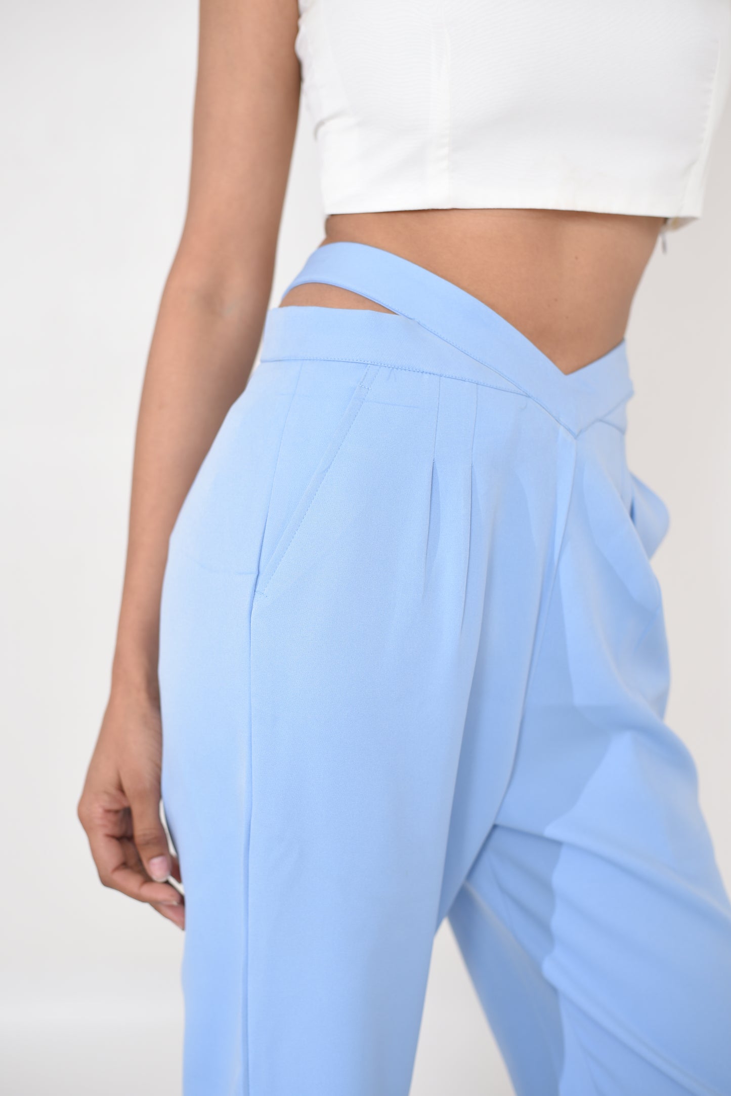 Fable -Trousers with Cross over waist band