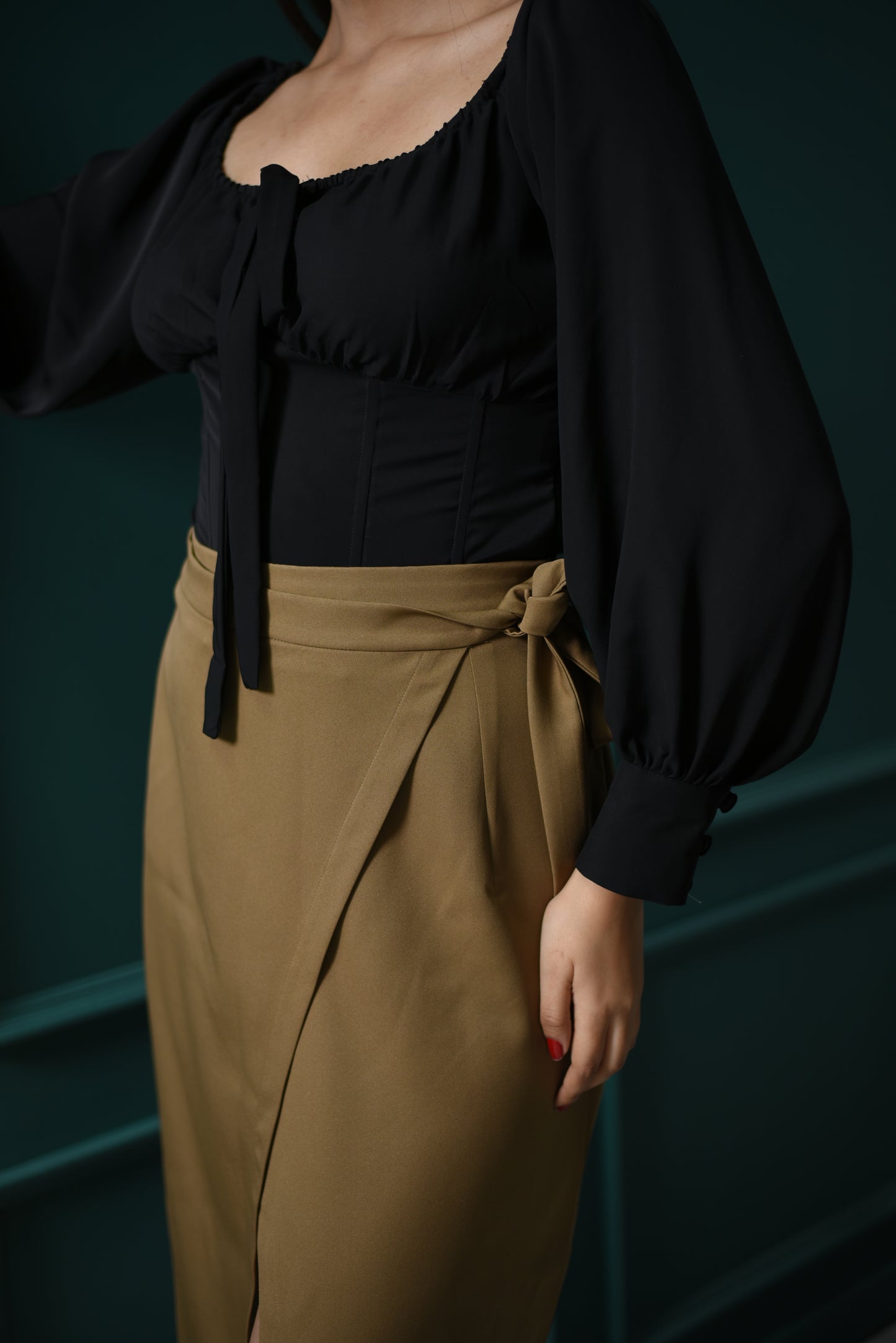 Taasha - Overlap Skirt