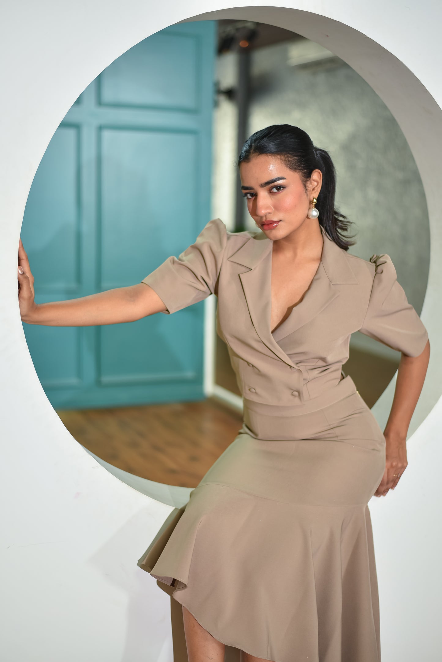 Naomi - Asymmetrical Skirt With Crop Blazer