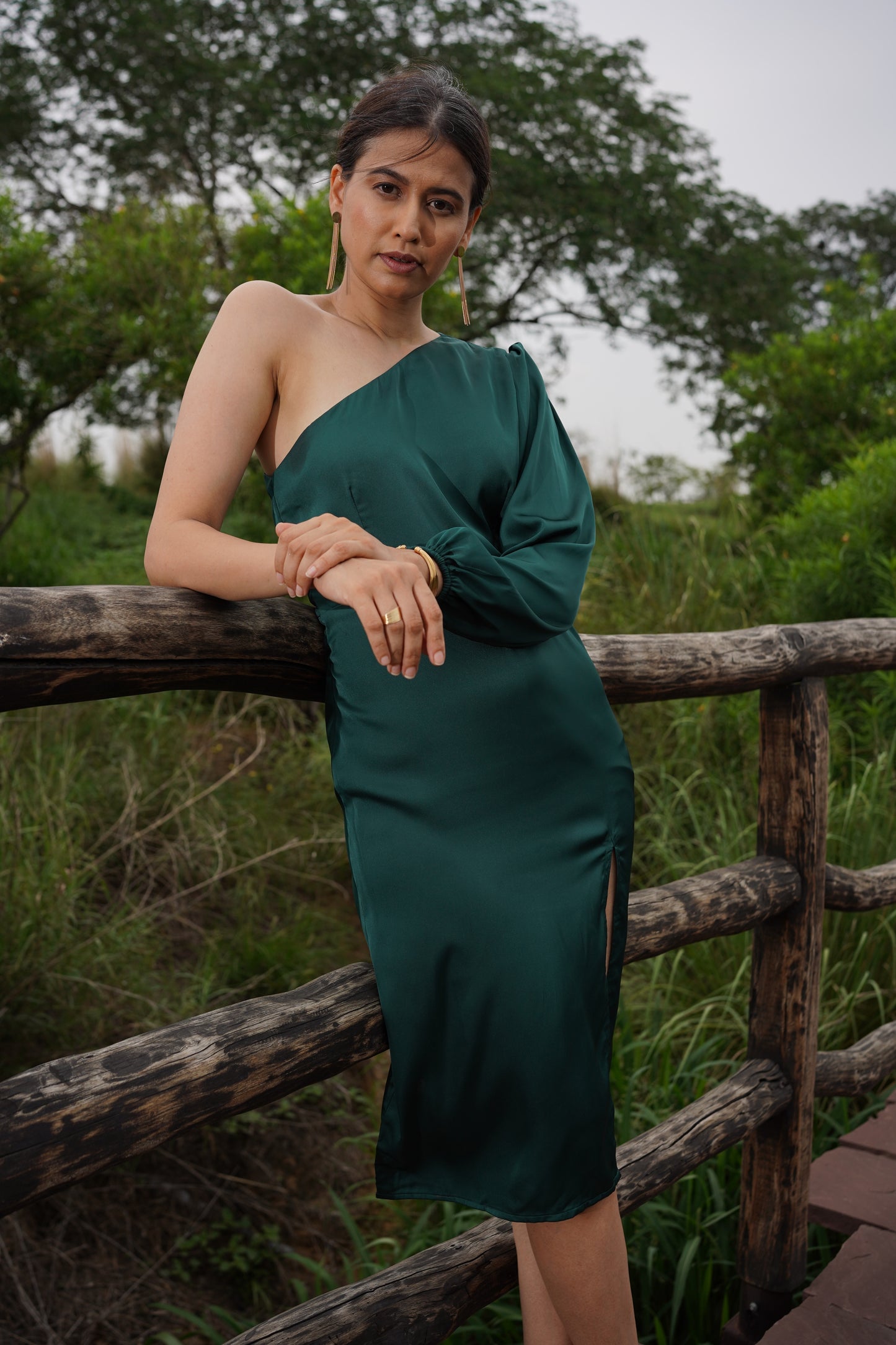 Clara - One shoulder Satin slit dress