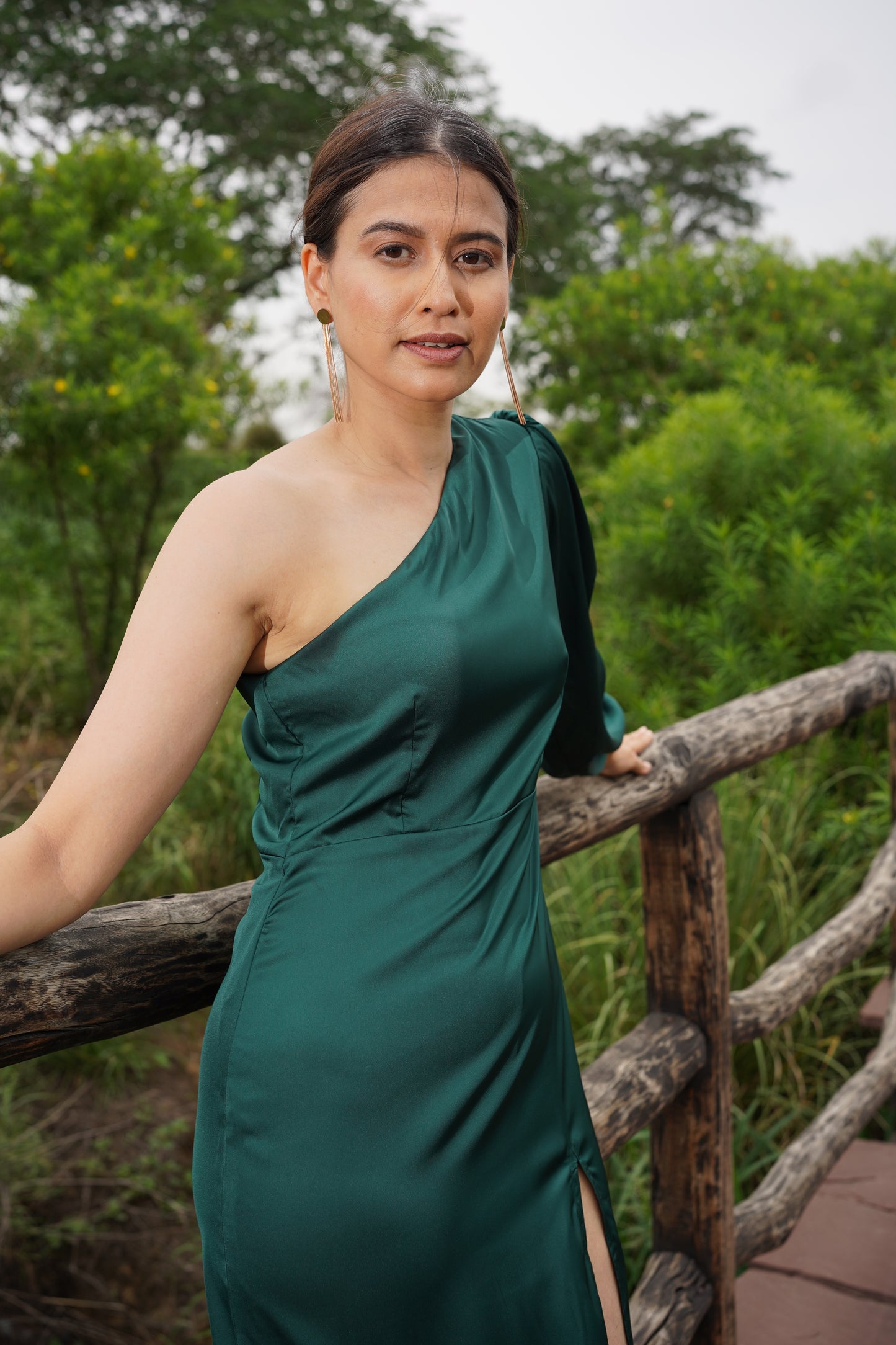 Clara - One shoulder Satin slit dress